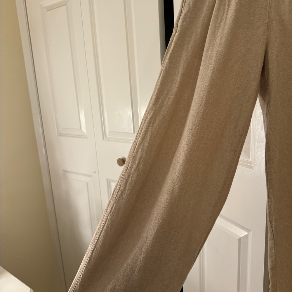 Old Navy Wide Leg Pants - Picture 3 of 6